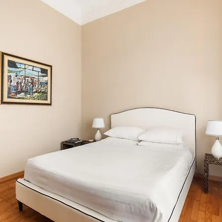 Casa Augusta, A Burghesius Apartmán Řím