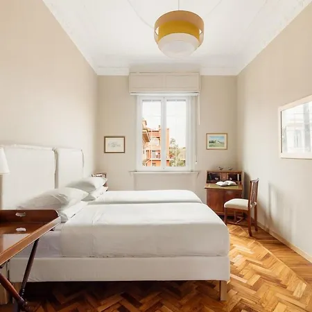 Apartmán Casa Augusta, A Burghesius Řím