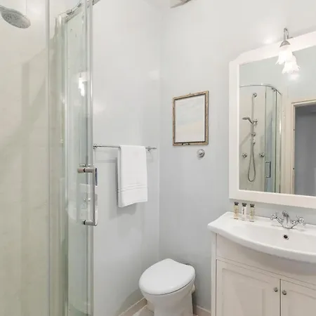 Apartmán Casa Augusta, A Burghesius *